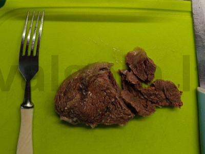 Aštrus salotas su čuka, kiaušiniu ir jautiena Žingsnis 3