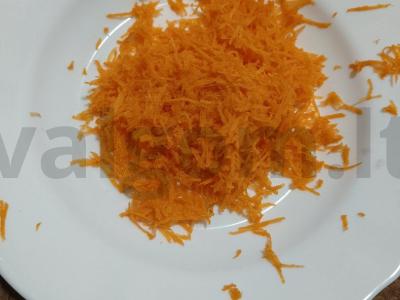 Kalakutienos sriuba su makaronais Žingsnis 2