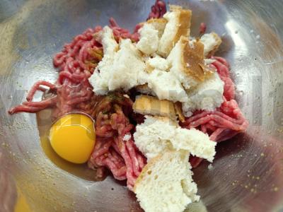 Kotletai su sūriu orkaitėje Žingsnis 3