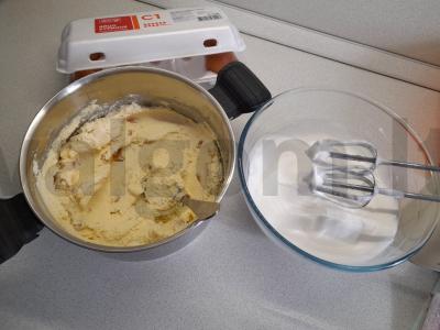 Varškės apkepas su džiovintomis abrikosais Žingsnis 5