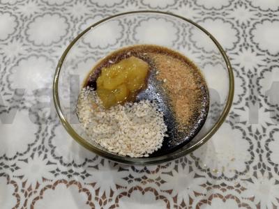 Kūdikių bulvės sojų-medaus marinate su sezamu Žingsnis 2