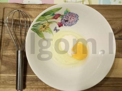 Blynai su amarantų miltais per 25 minutes Žingsnis 1