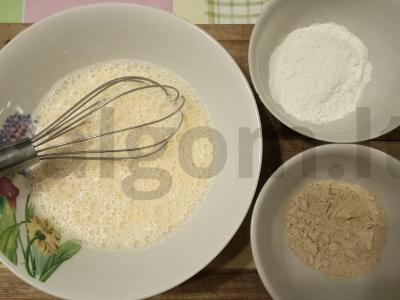 Blynai su amarantų miltais per 25 minutes Žingsnis 2