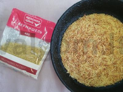 Kepti makaronai su bulvėmis kaip garnyras Žingsnis 6