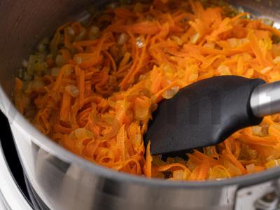 Sūrusis sriuba su džiovintais grybais Žingsnis 4