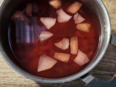 Uogų kompotas iš miško uogų Žingsnis 2