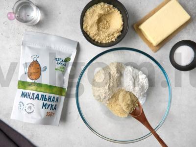 Migdolų pyragas su citrusiniu kremu Žingsnis 1