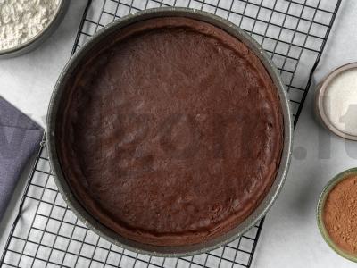 Kavos tortas su spanguolėmis Žingsnis 2