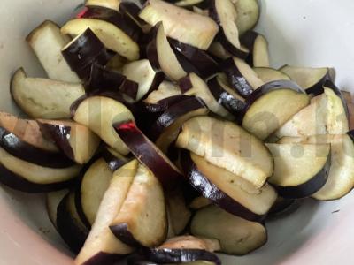 Daržovių sotė su provanso žolelėmis Žingsnis 1