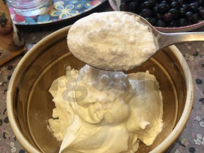 Uogų pyragas stiklinėje Žingsnis 1