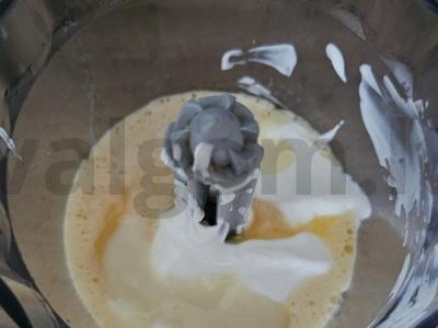 Biskvitinis tortas su saldainiais „Trufelis“ Žingsnis 2