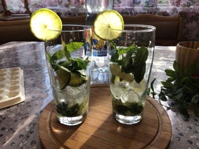 Namų mojitas su mineraliniu vandeniu Žingsnis 6