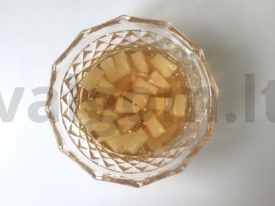 Želė su konservuotais ananasais pagrindine nuotrauka