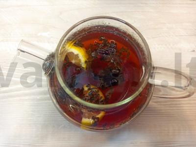 Kvapnus arbata su spanguolių ir citrinos uogiene pagrindine nuotrauka