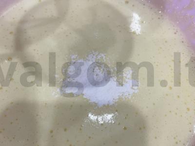 Desertas su obuoliu ir termostatu jogurtu Žingsnis 3