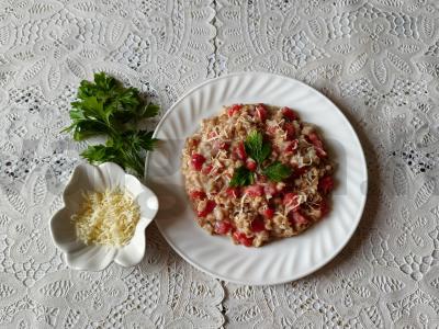 Avižinė košė su pomidorais ir sūriu pagrindine nuotrauka