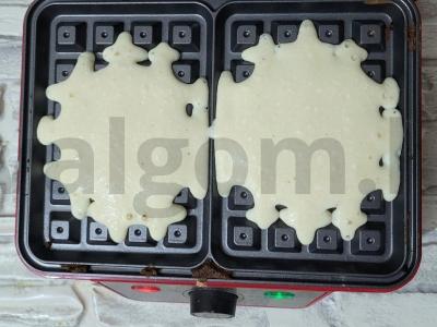 Kvapnūs varškės vafliai su kokosų miltais Žingsnis 4