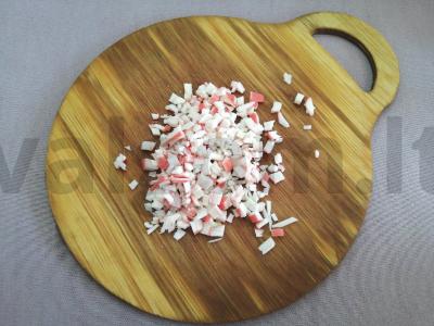 Sushi salotas su raudona žuvimi ir ryžiais Žingsnis 1