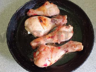 Aštrūs vištienos blauzdos su kepto kuskuso garnyru Žingsnis 4