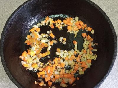 Aštrūs vištienos blauzdos su kepto kuskuso garnyru Žingsnis 6