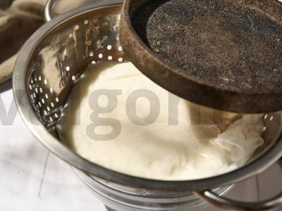 Namų feta iš kefyro Žingsnis 3