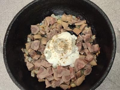 Jautienos inkstas grietinėje su ryžių garnyru Žingsnis 5