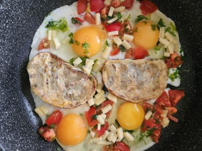 Angliškas pusryčių patiekalas su pomidorais Žingsnis 4