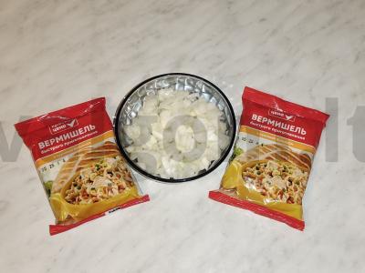 Greito paruošimo makaronų sriuba su daržovėmis Žingsnis 1