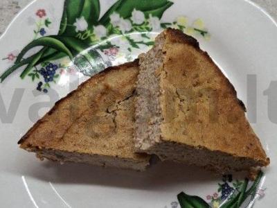 Varškės apkepas su šaldytomis uogomis pagrindine nuotrauka