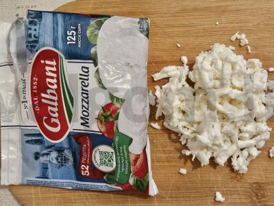 Moldaviška mamaliga su tokana ir kiaušiniais Žingsnis 3