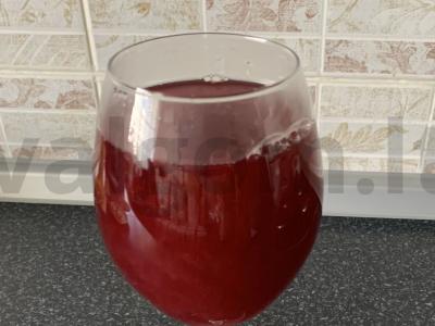 Šaltas žalias juodųjų serbentų arbata Žingsnis 5