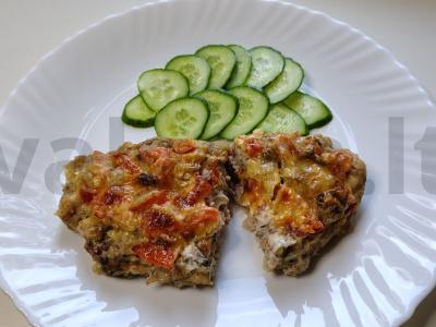 Vištienos kišenės su grybais ir pomidorais pagrindine nuotrauka