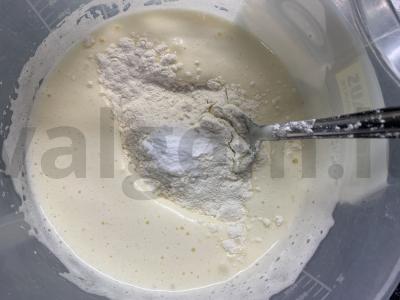 Grietinės pyragas su džiovintomis abrikosais Žingsnis 6