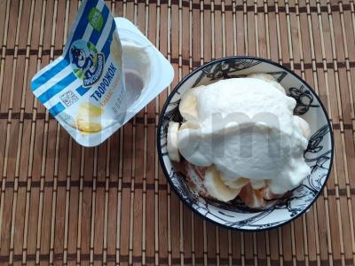 Vaisių salotas su varške ir kokosų drožlėmis Žingsnis 3