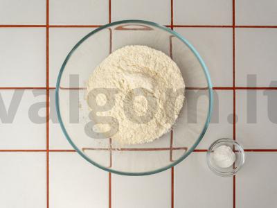 Riešutų tortas Žingsnis 3