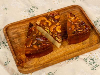 Riešutų tortas pagrindine nuotrauka