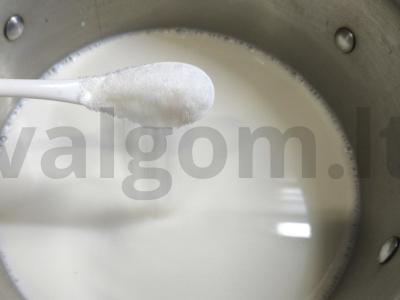 Moliūgų košė su bulguru ir kukurūzais Žingsnis 1