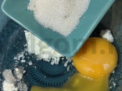 Varškės blynai su bananais Žingsnis 2