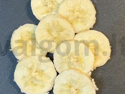 Varškės blynai su bananais Žingsnis 3