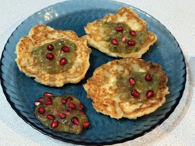 Varškės blynai su bananais pagrindine nuotrauka