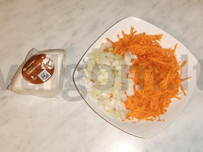 Vištienos šlaunelė su daržovėmis ir makaronais Žingsnis 4