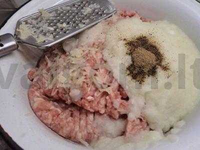 Kopūstų suktinukai piene Žingsnis 7