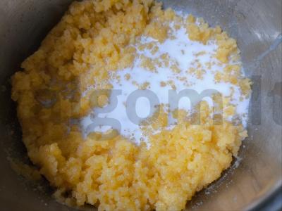 Tortas su sausainiais Žingsnis 2