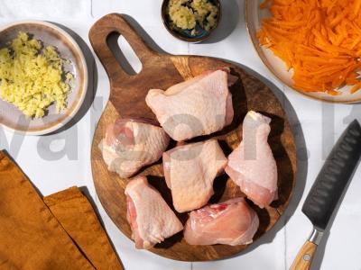 Vištiena pomidorų-grietinės padaže Žingsnis 1