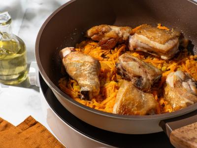 Vištiena pomidorų-grietinės padaže Žingsnis 3