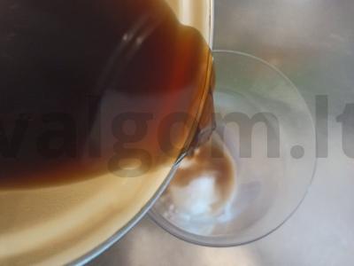 Kavos gėrimas su vaniliniu ledais Žingsnis 4