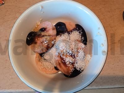 Lašiša, kepta su terijaki padažu ir sezamu Žingsnis 3