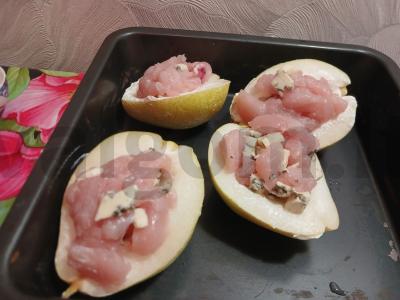 Kriaušė, kepta su vištiena ir mėlynuoju sūriu Žingsnis 4