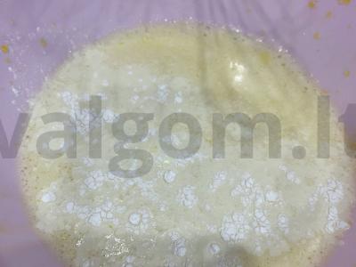 Blynai su cukraus pudra Žingsnis 2