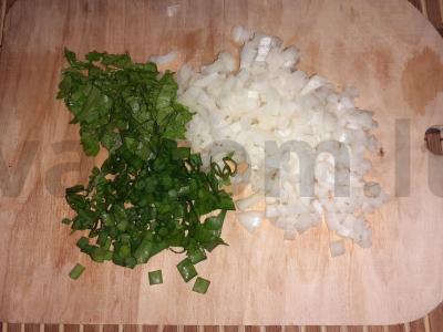 Sriuba su konservuota skumbrė ir perliniu miežiu Žingsnis 1